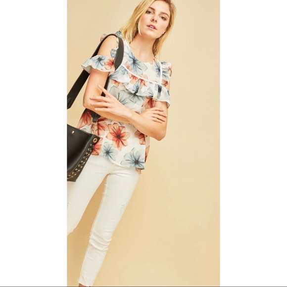 Floral Cold Shoulder Top - Picture 2 of 10